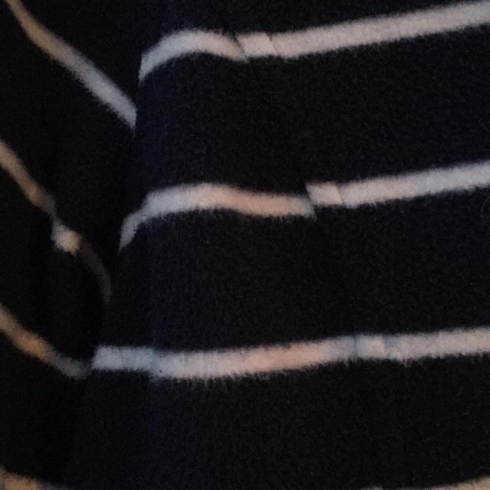 Zip up Land’s End jacket - Picture 2 of 4